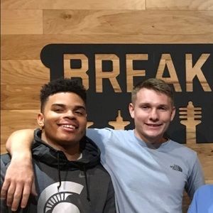 Meet your Posher, Kevin